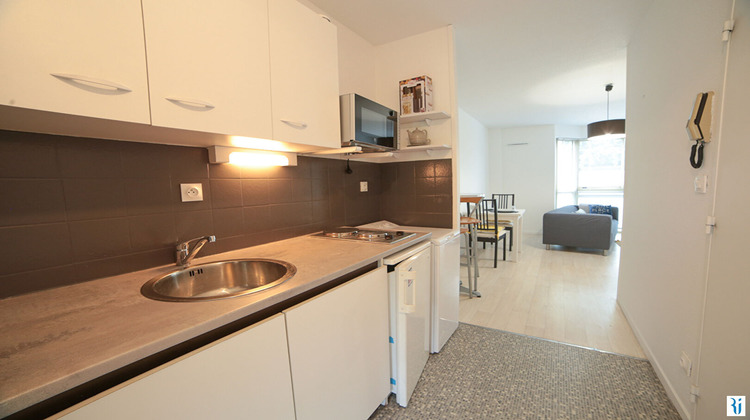 Ma-Cabane - Location Appartement MONT-SAINT-AIGNAN, 27 m²