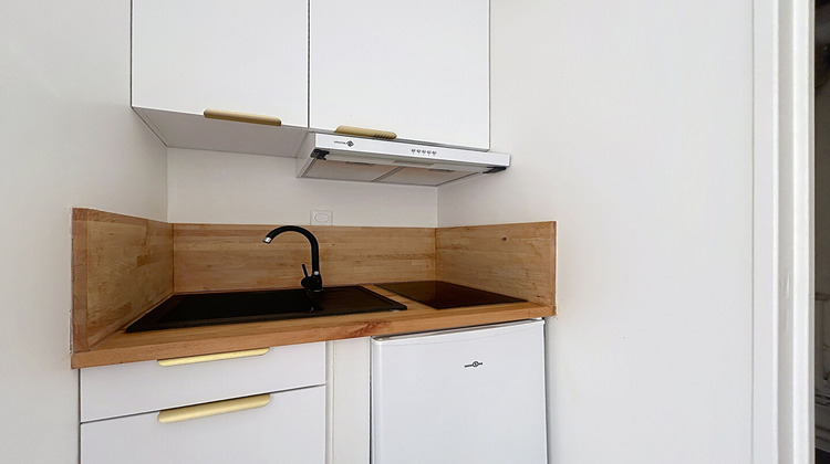 Ma-Cabane - Location Appartement MONT-SAINT-AIGNAN, 21 m²