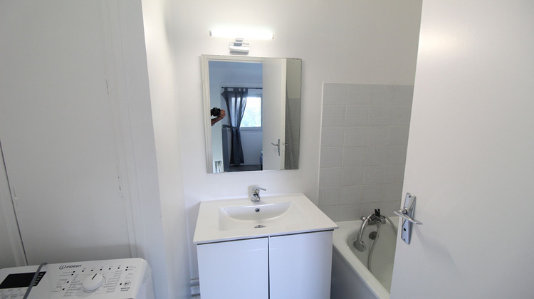 Ma-Cabane - Location Appartement MONT-SAINT-AIGNAN, 35 m²