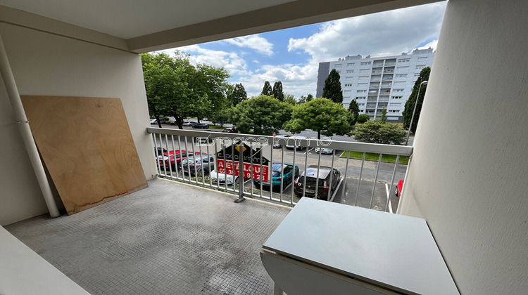 Ma-Cabane - Location Appartement MONT-SAINT-AIGNAN, 60 m²