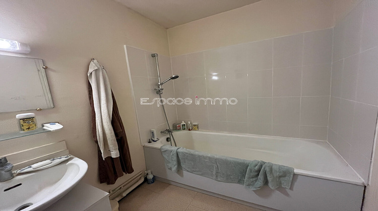 Ma-Cabane - Location Appartement MONT-SAINT-AIGNAN, 60 m²