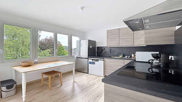 Ma-Cabane - Location Appartement MONT-SAINT-AIGNAN, 80 m²