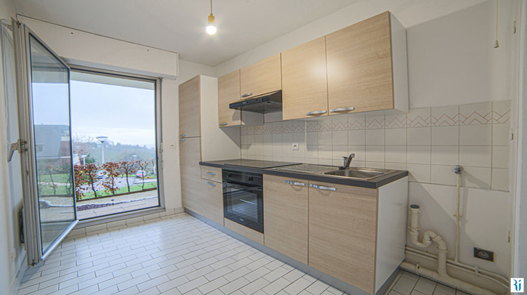 Ma-Cabane - Location Appartement MONT-SAINT-AIGNAN, 52 m²