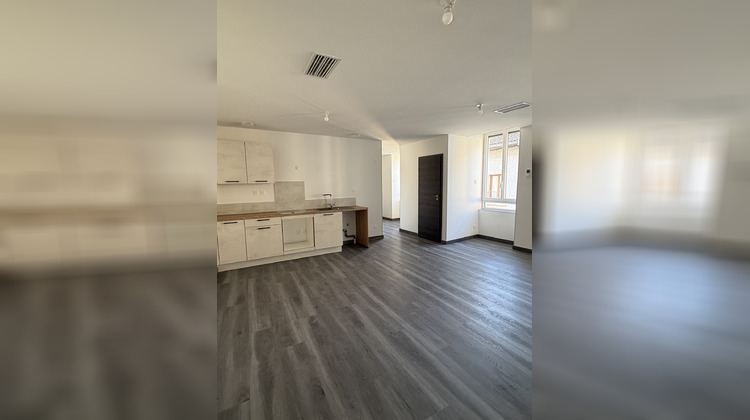 Ma-Cabane - Location Appartement Montalieu-Vercieu, 71 m²