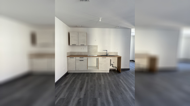 Ma-Cabane - Location Appartement Montalieu-Vercieu, 71 m²