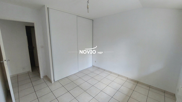 Ma-Cabane - Location Appartement Montamisé, 65 m²