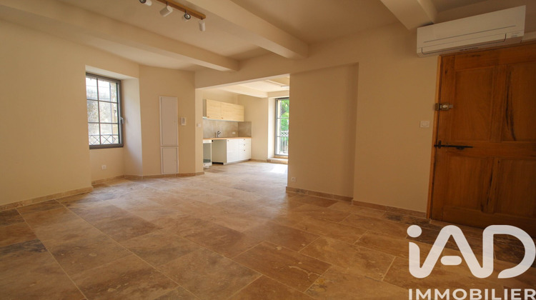 Ma-Cabane - Location Appartement Montaren-Et-Saint-Médiers, 62 m²