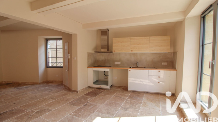Ma-Cabane - Location Appartement Montaren-Et-Saint-Médiers, 62 m²