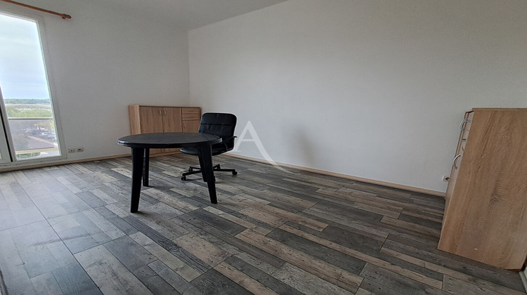 Ma-Cabane - Location Appartement MONTARGIS, 23 m²