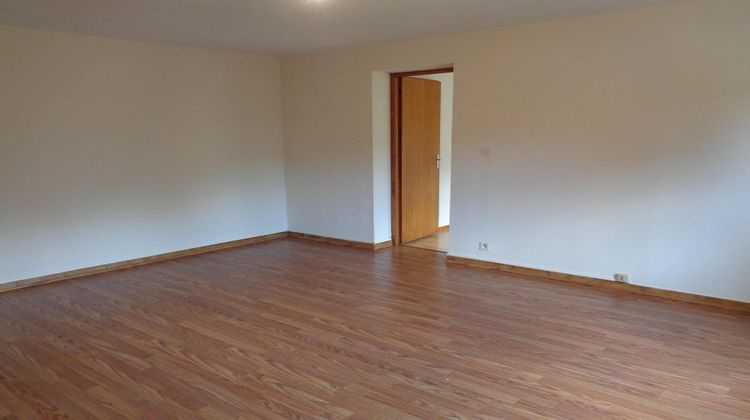 Ma-Cabane - Location Appartement Montbéliard, 67 m²