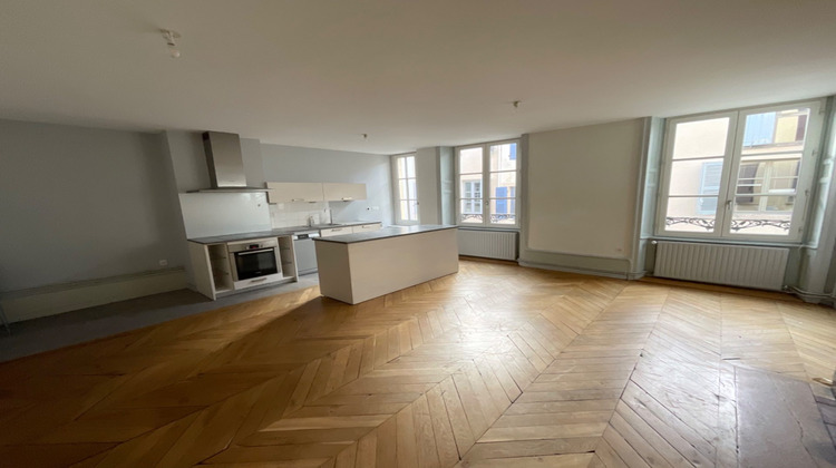 Ma-Cabane - Location Appartement Montbrison, 95 m²