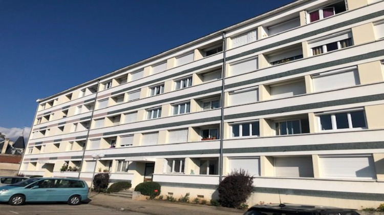 Ma-Cabane - Location Appartement Montbrison, 82 m²