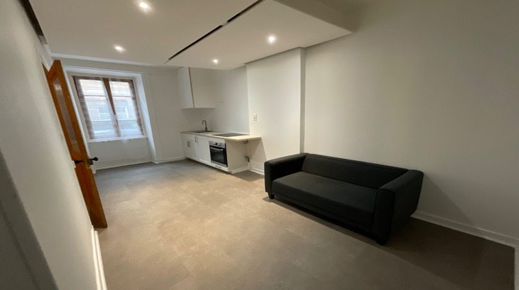 Ma-Cabane - Location Appartement Montbrison, 28 m²