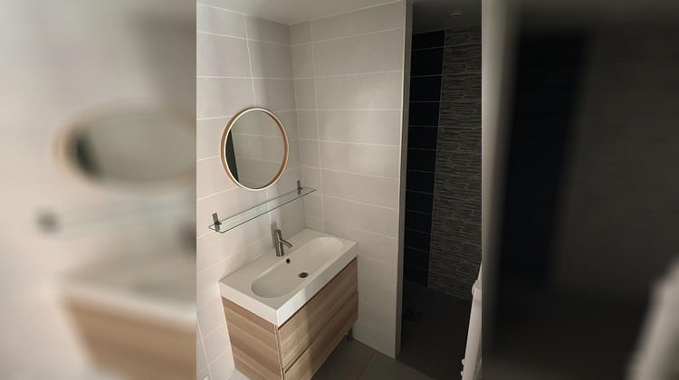 Ma-Cabane - Location Appartement Montbrison, 30 m²