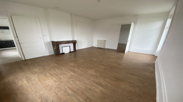 Ma-Cabane - Location Appartement MONTBRISON, 75 m²