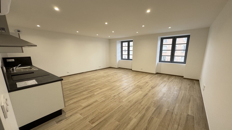 Ma-Cabane - Location Appartement Montbrison, 43 m²