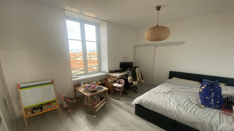 Ma-Cabane - Location Appartement MONTBRISON, 98 m²