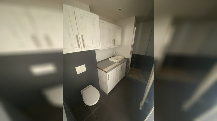 Ma-Cabane - Location Appartement MONTBRISON, 18 m²