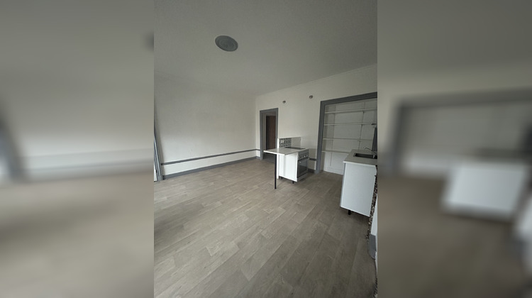 Ma-Cabane - Location Appartement Montbrison, 42 m²