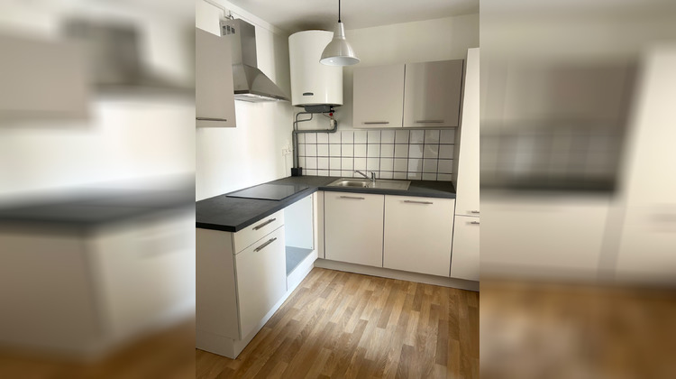 Ma-Cabane - Location Appartement Montbrison, 35 m²