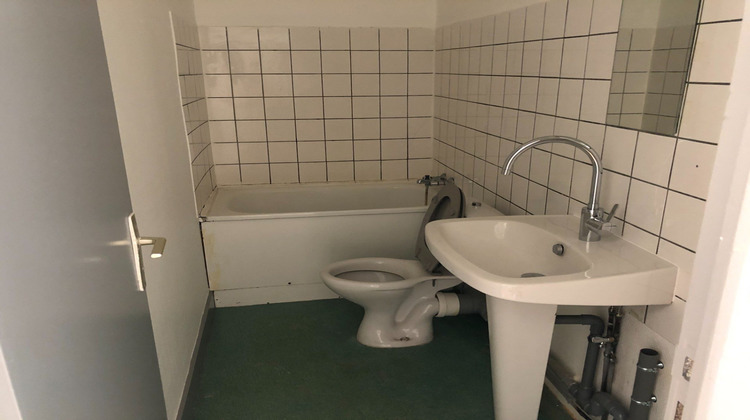 Ma-Cabane - Location Appartement Montbrison, 35 m²