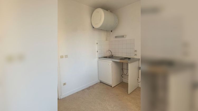 Ma-Cabane - Location Appartement MONTCEAU-LES-MINES, 25 m²