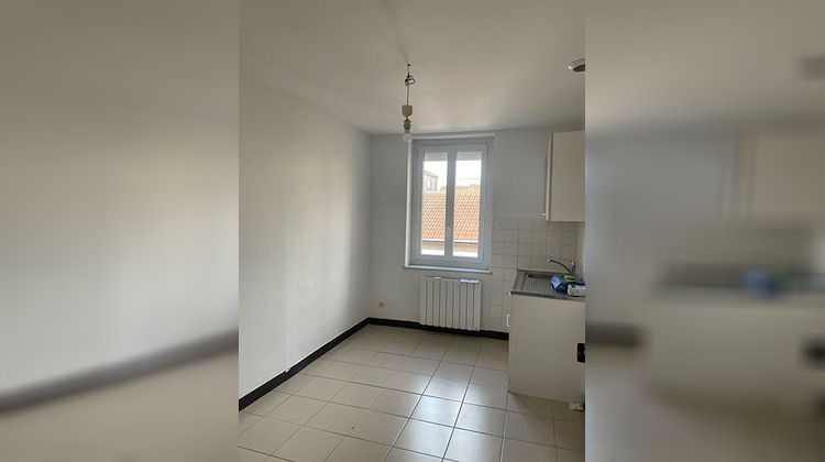 Ma-Cabane - Location Appartement MONTCEAU-LES-MINES, 37 m²