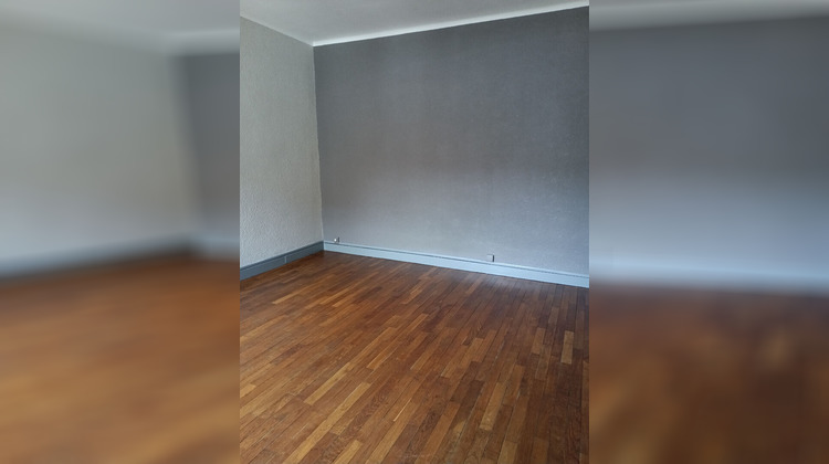 Ma-Cabane - Location Appartement MONTCEAU-LES-MINES, 68 m²