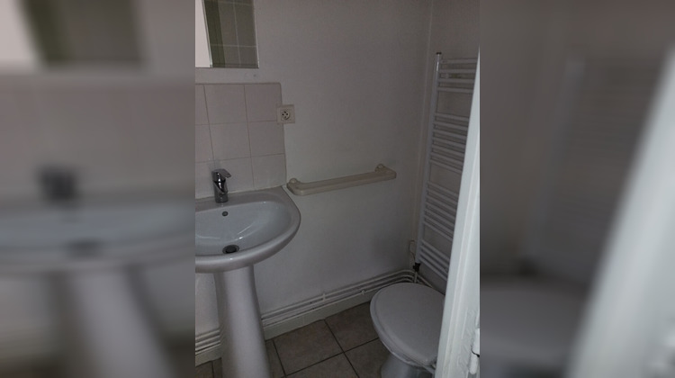 Ma-Cabane - Location Appartement MONTCEAU-LES-MINES, 40 m²