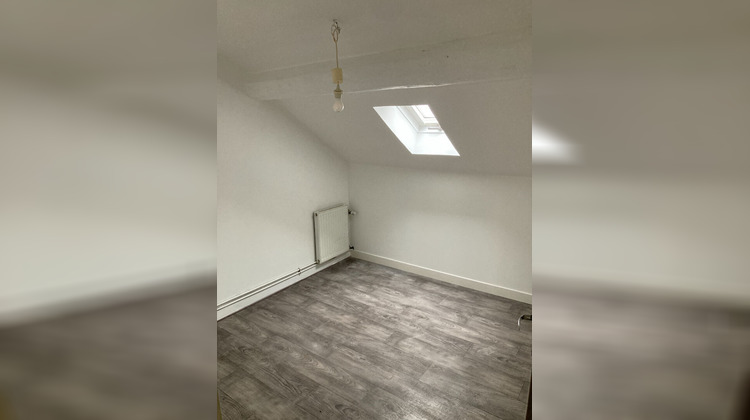 Ma-Cabane - Location Appartement MONTCEAU-LES-MINES, 42 m²