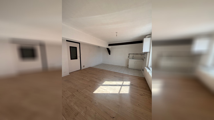 Ma-Cabane - Location Appartement MONTCEAU-LES-MINES, 53 m²