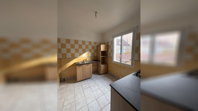 Ma-Cabane - Location Appartement MONTCEAU-LES-MINES, 68 m²