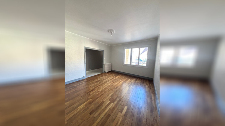 Ma-Cabane - Location Appartement MONTCEAU-LES-MINES, 68 m²