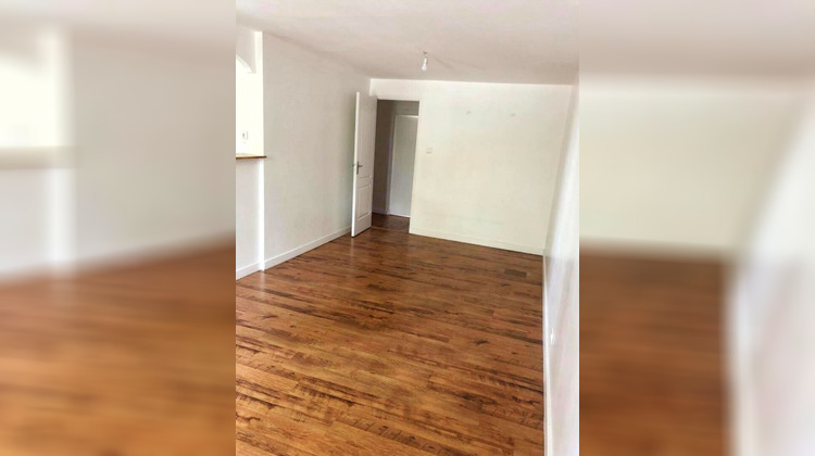 Ma-Cabane - Location Appartement MONTCEAU-LES-MINES, 57 m²