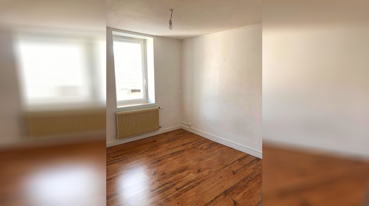 Ma-Cabane - Location Appartement MONTCEAU-LES-MINES, 57 m²