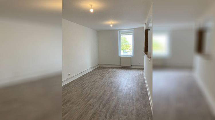 Ma-Cabane - Location Appartement MONTCEAU-LES-MINES, 58 m²