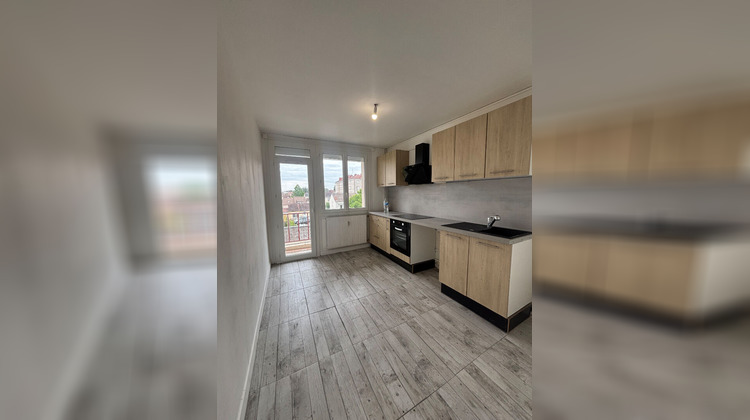 Ma-Cabane - Location Appartement MONTCEAU-LES-MINES, 64 m²
