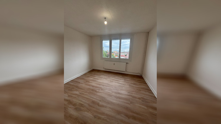 Ma-Cabane - Location Appartement MONTCEAU-LES-MINES, 64 m²