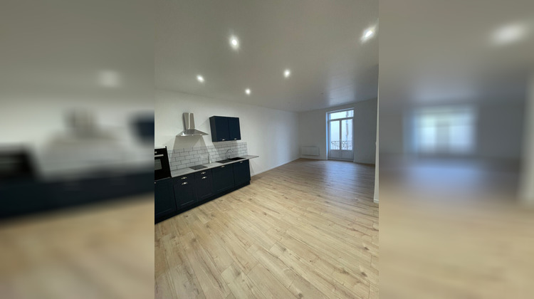 Ma-Cabane - Location Appartement MONTCEAU-LES-MINES, 53 m²