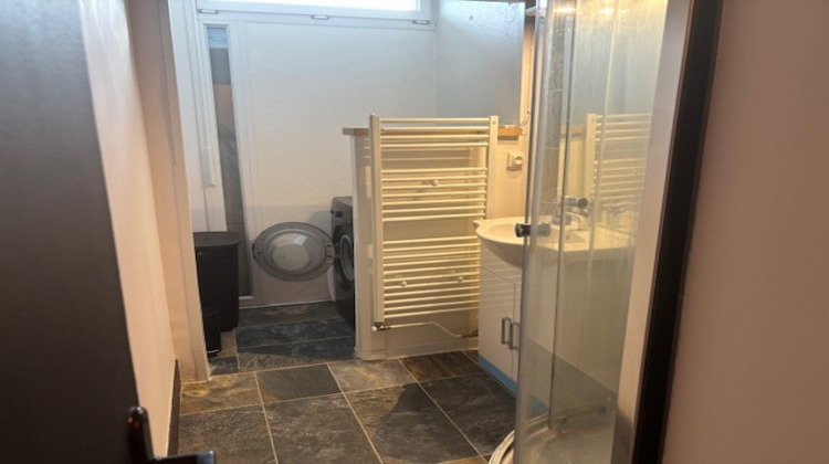 Ma-Cabane - Location Appartement Montélimar, 54 m²