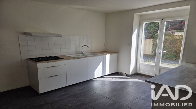 Ma-Cabane - Location Appartement Montendre, 86 m²