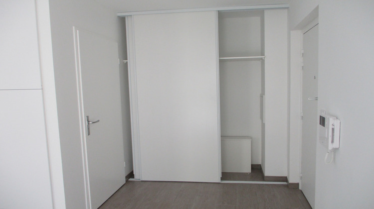 Ma-Cabane - Location Appartement Montereau-Fault-Yonne, 27 m²