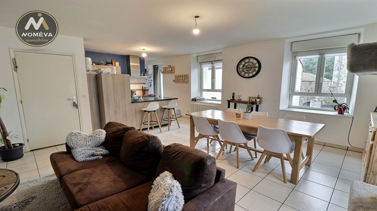 Ma-Cabane - Location Appartement MONTFAUCON-EN-VELAY, 60 m²