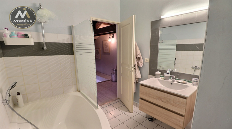 Ma-Cabane - Location Appartement MONTFAUCON-EN-VELAY, 60 m²
