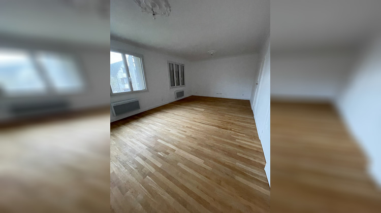 Ma-Cabane - Location Appartement MONTFERMEIL, 77 m²