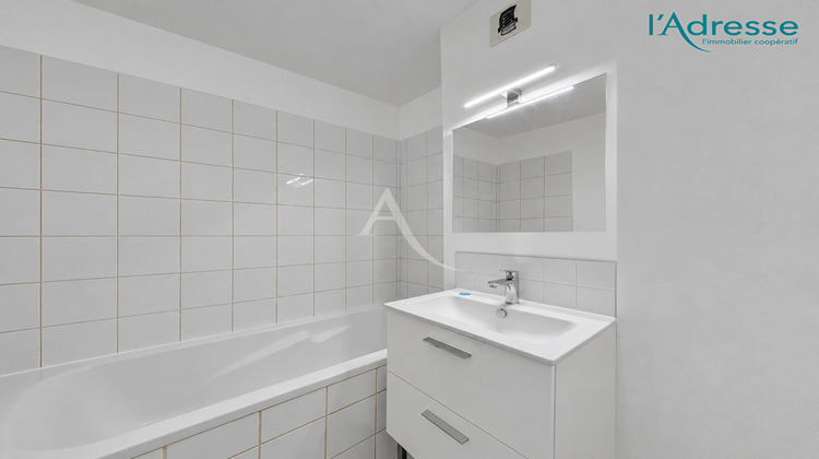 Ma-Cabane - Location Appartement MONTFERMEIL, 30 m²