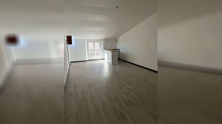 Ma-Cabane - Location Appartement MONTFORT-SUR-ARGENS, 89 m²