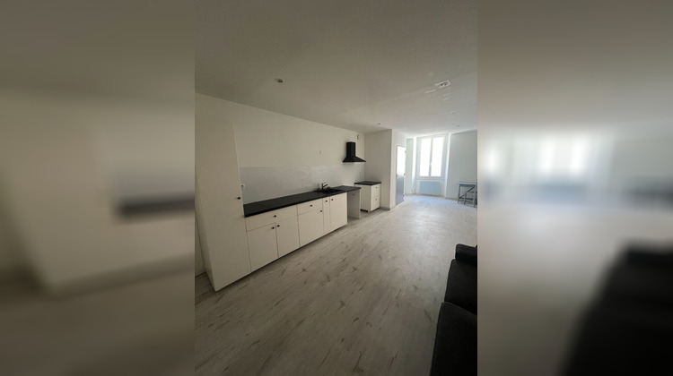 Ma-Cabane - Location Appartement MONTFORT-SUR-ARGENS, 89 m²