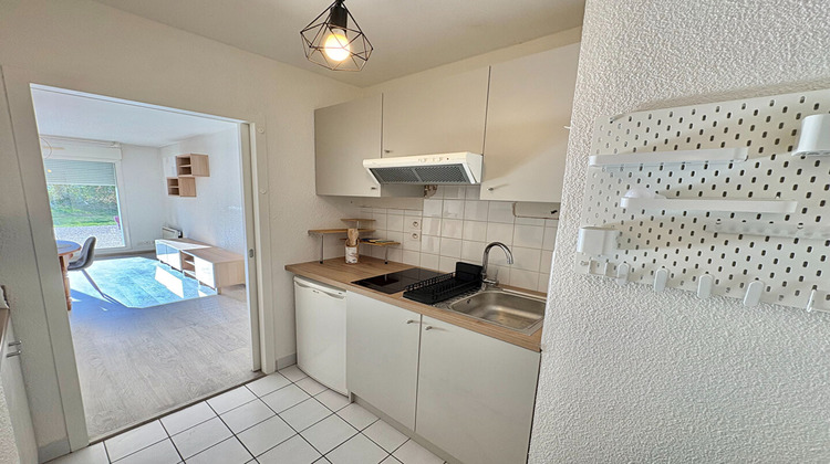 Ma-Cabane - Location Appartement MONTGERMONT, 42 m²