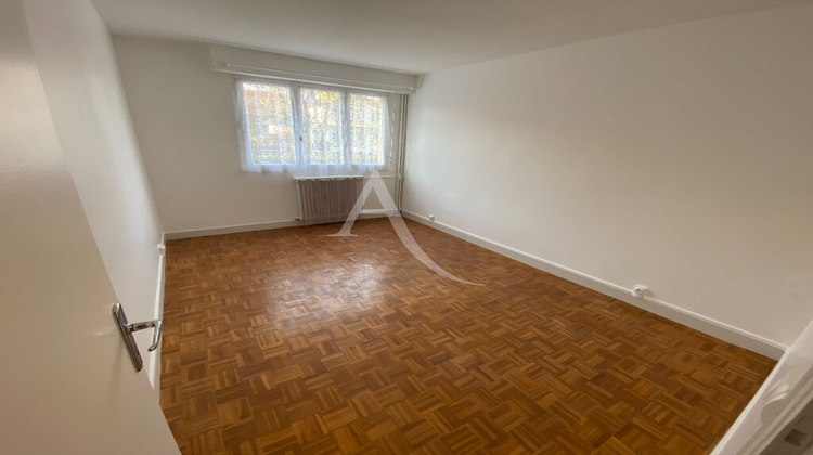 Ma-Cabane - Location Appartement MONTGERON, 83 m²